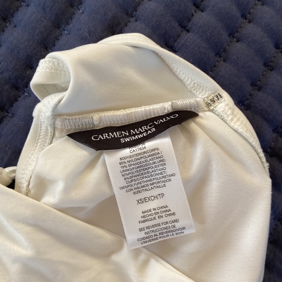 Carmen Marc Valvo White Bikini xsmall Stunning! - Picture 5 of 6